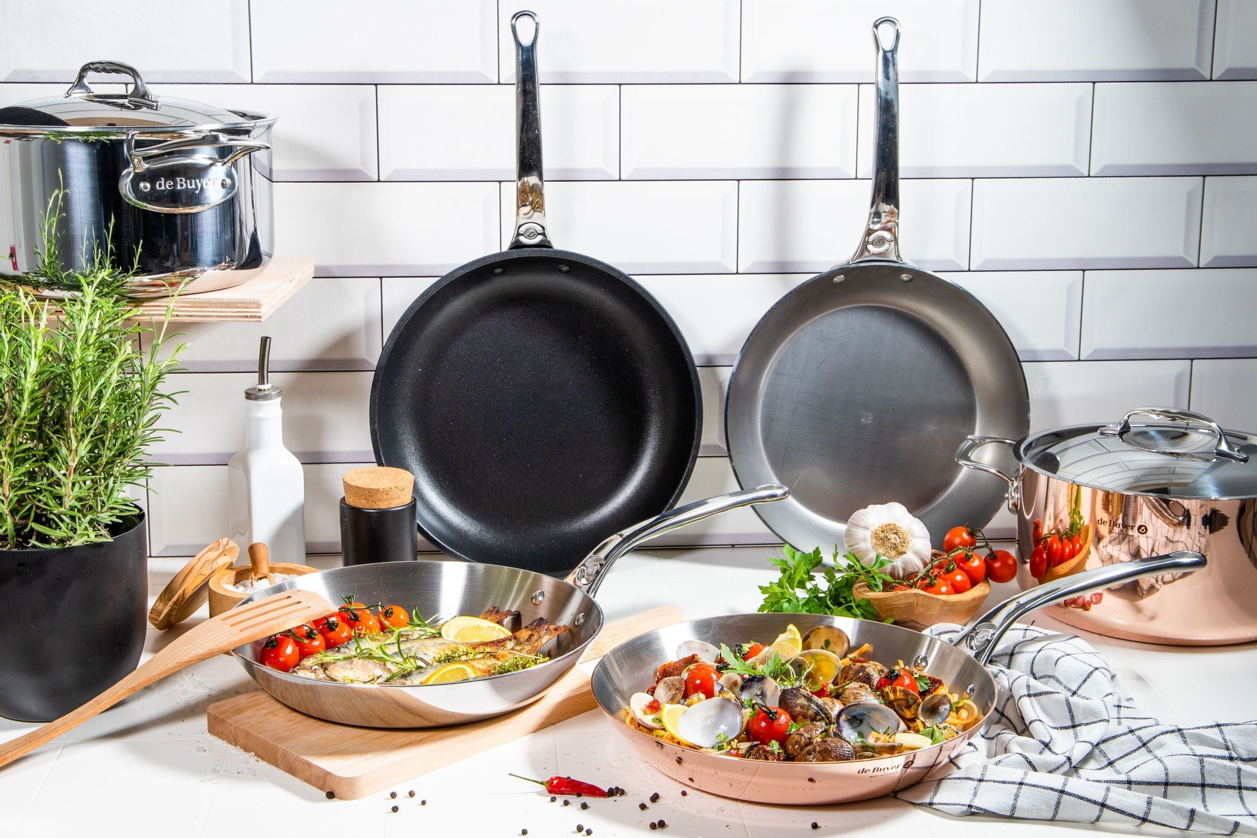 Easy-to-Clean Cookware: The Best Options for a Low-Maintenance Kitchen ...