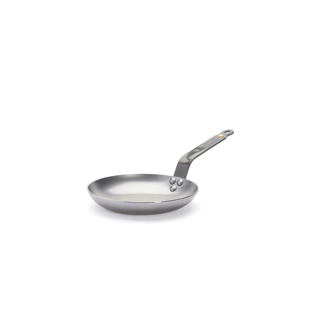 MINERAL B Carbon Steel Omelette Pan | De Buyer USA